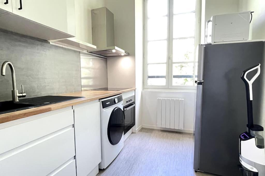 Le Manoir Mermoz : Appartement T2 Tout Equipe 렌 외부 사진